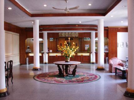 Holiday Hotel بنوم بنه المظهر الخارجي الصورة