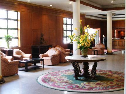 Holiday Hotel بنوم بنه المظهر الخارجي الصورة